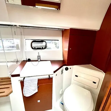 船屋 Sonnige Yacht Boot Ein Ferienhaus Auf Dem Wasser 基尔